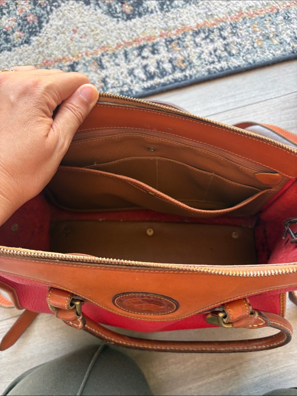 Dooney & Bourke - Picture 4 of 4